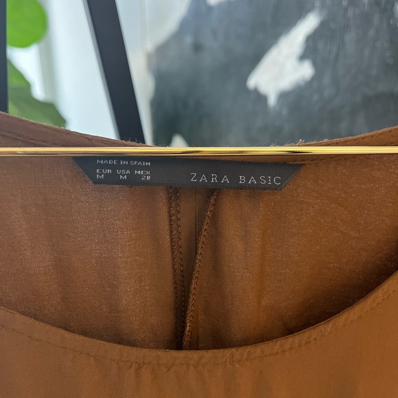 H&M Tie-Waist Camel Tunic in Size Medium - Picture 2 of 3